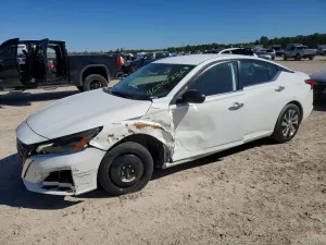 Nissan Altima 2.5L 4 2024