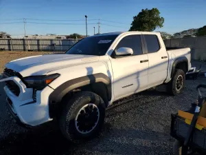Toyota Tacoma 2.4L 4 2026