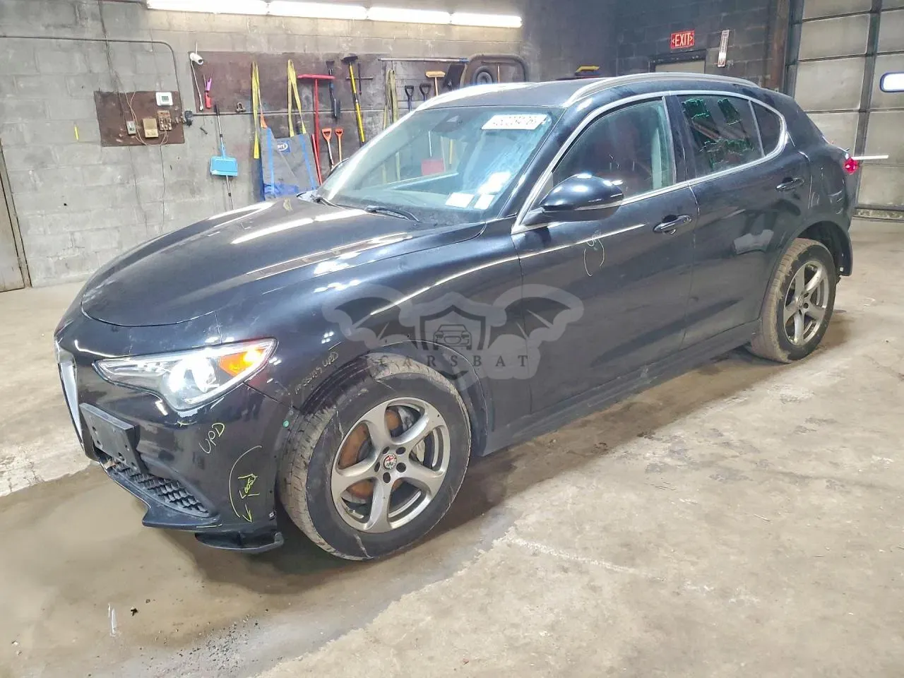 Alfa Romeo Stelvio 2.0L 4 2021