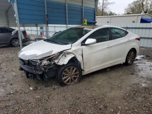 Hyundai Elantra 1.8L 4 2015