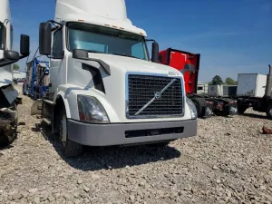 Volvo VNL 15.0L 6 2017