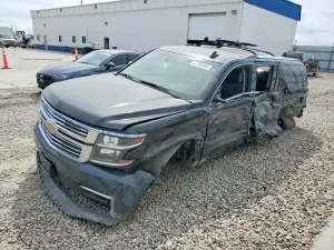 Chevrolet Suburban 5.3L 8 2015