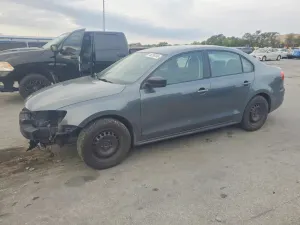 Volkswagen Jetta 2.0L 4 2014
