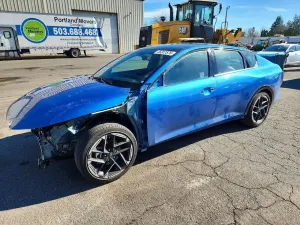 Kia K4 2.0L 4 2025