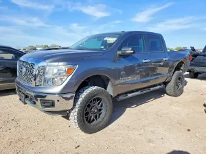 Nissan Titan 5.6L 8 2018