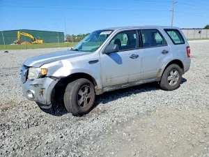 Ford Escape 2.5L 4 2010