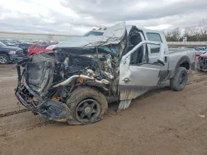 Ford F-250 6.7L 8 2015