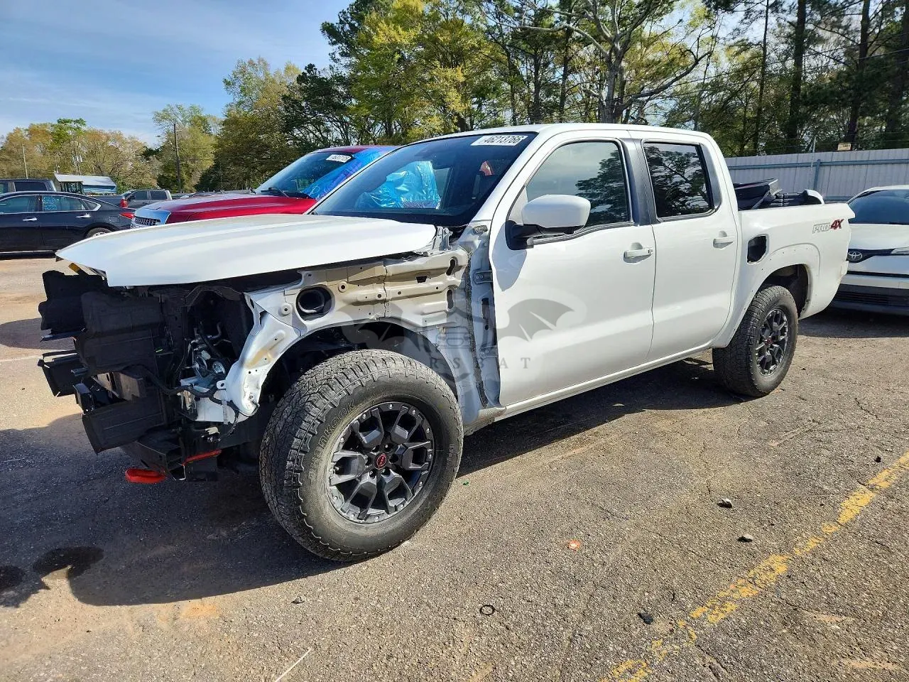 Nissan Frontier 3.8L 6 2023