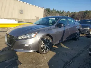 Nissan Altima 2.5L 4 2021