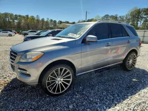 Mercedes-Benz ML 3.5L 6 2015