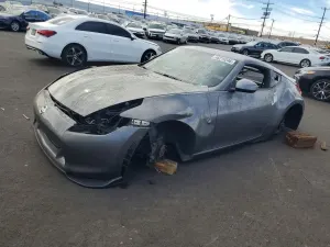 Nissan 370z 3.7L 6 2012