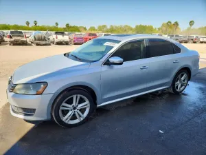 Volkswagen Passat 2.0L 4 2014
