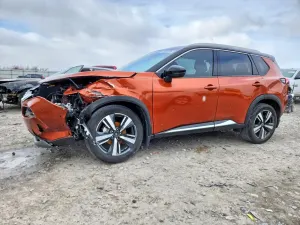 Nissan Rogue 2.5L 4 2021