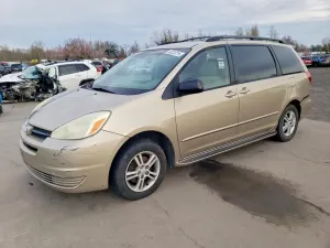 Toyota Sienna 3.3L 6 2004