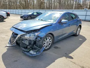 Mazda 3 2.0L 4 2015