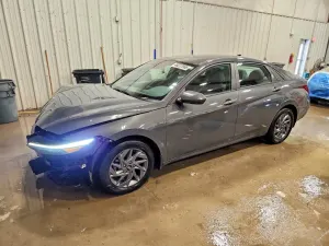 Hyundai Elantra 2.0L 4 2024