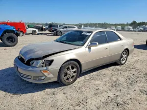 Lexus ES 3.0L 6 2001