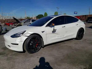 Tesla Model 3 2020