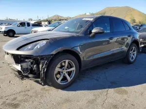 Porsche Macan 2.0L 4 2017
