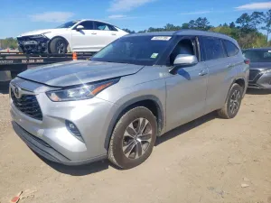 Toyota Highlander 3.5L 6 2020