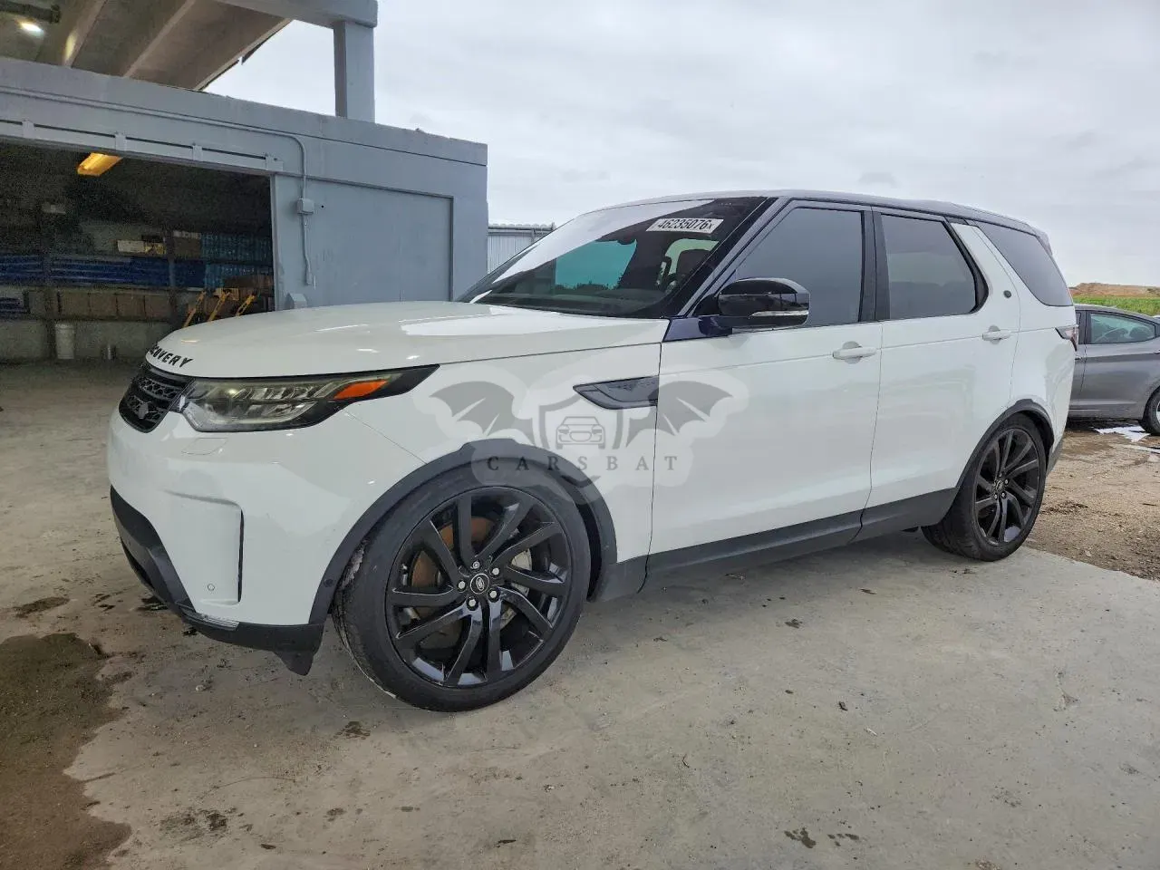 Land Rover Discovery 3.0L 6 2019