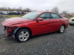 Hyundai Elantra 2.0L 4 2025