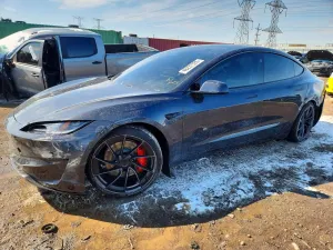 Tesla Model 3 2024