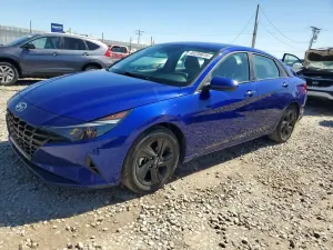 Hyundai Elantra 2.0L 4 2021