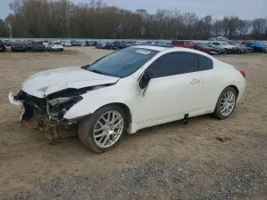 Nissan Altima 3.5L 6 2010