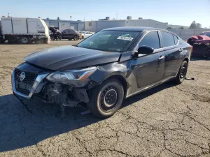 Nissan Altima 2.5L 4 2019