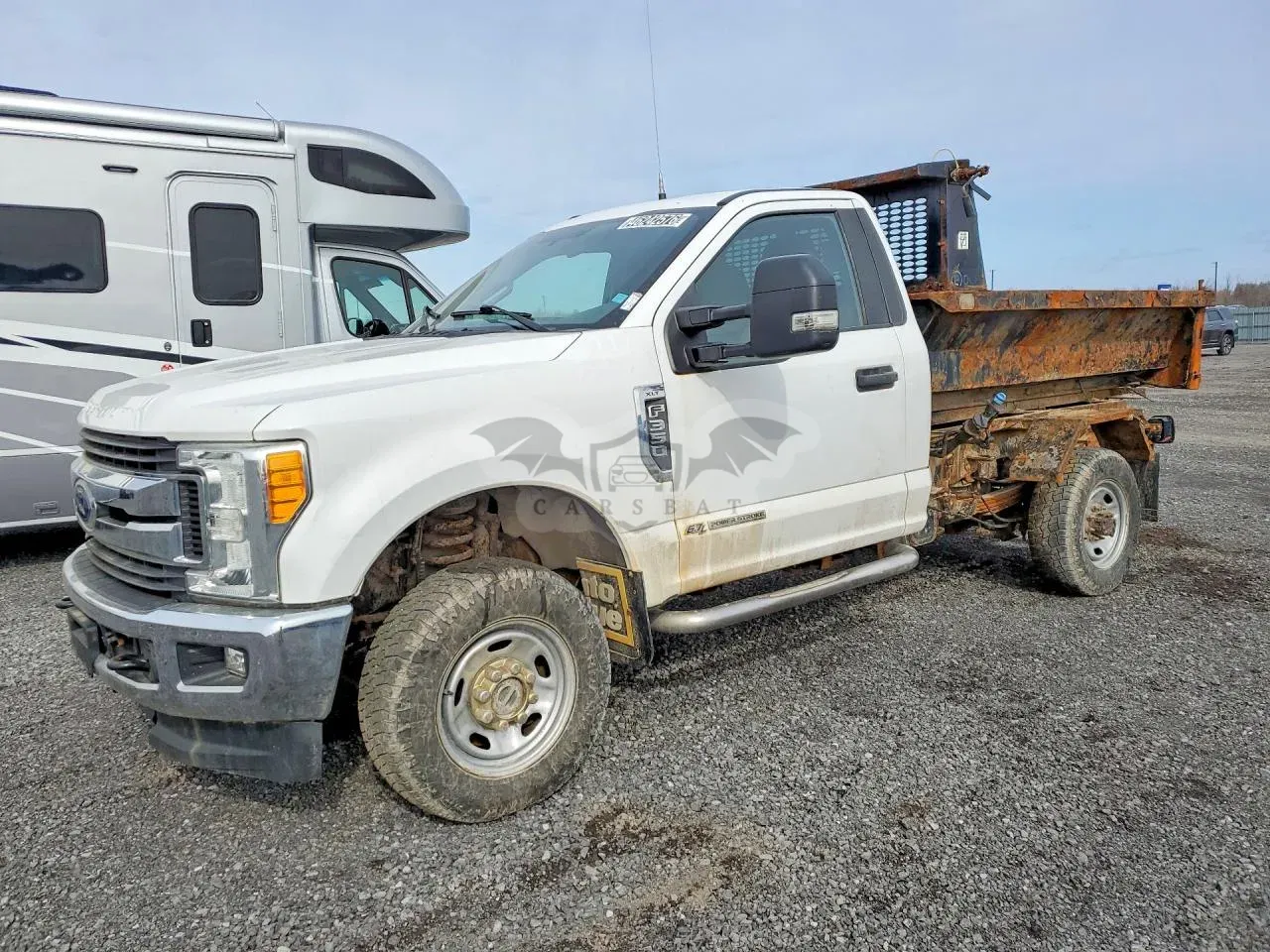 Ford F-350 6.7L 8 2017