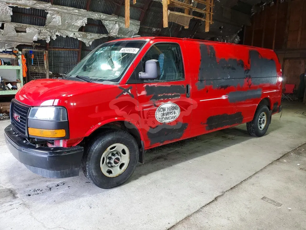 GMC Savana 6.6L 8 2022