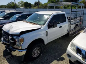 Ford F-250 6.2L 8 2021