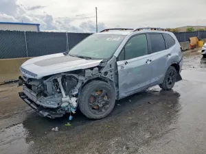 Subaru Forester 2.5L 4 2022