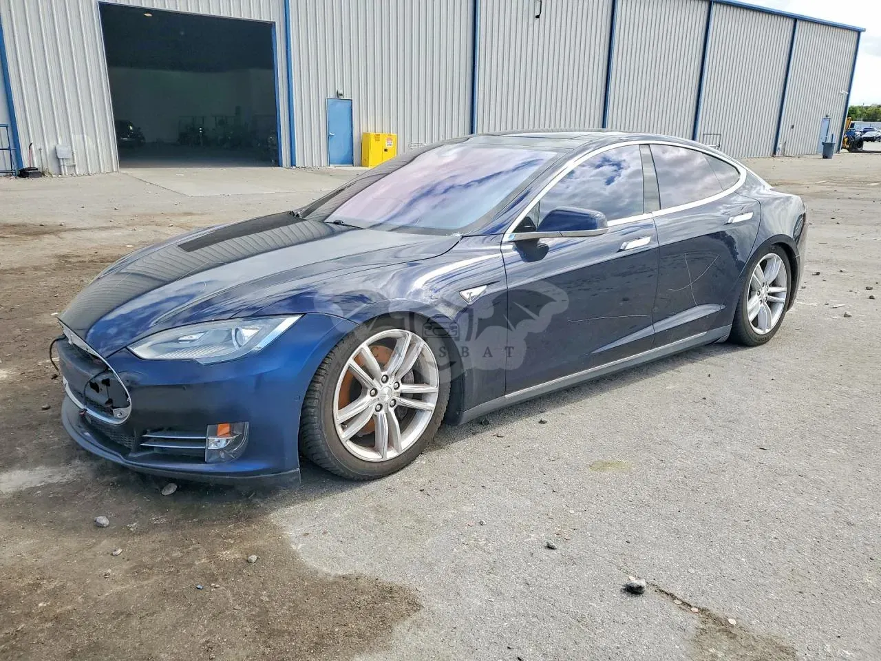 Tesla Model S 2015
