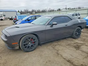 Dodge Challenger 5.7L 8 2015