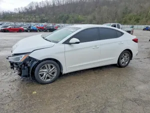 Hyundai Elantra 2.0L 4 2020