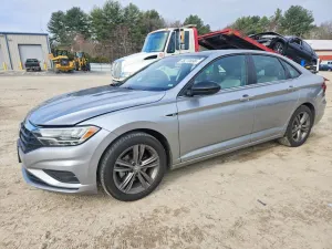 Volkswagen Jetta 1.4L 4 2021