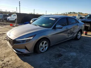 Hyundai Elantra 2.0L 4 2023