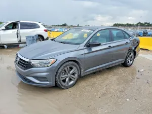 Volkswagen Jetta 1.4L 4 2021