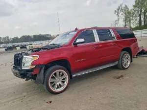 Chevrolet Suburban 5.3L 8 2015