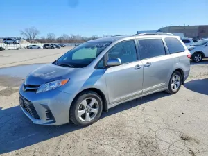 Toyota Sienna 3.5L 6 2018