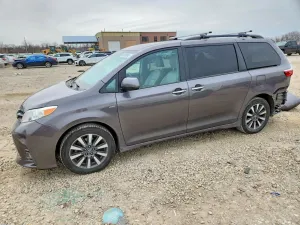 Toyota Sienna 3.5L 6 2019