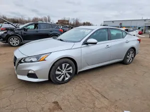 Nissan Altima 2.5L 4 2021