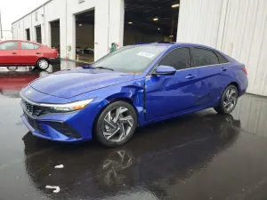 Hyundai Elantra 2.0L 4 2024