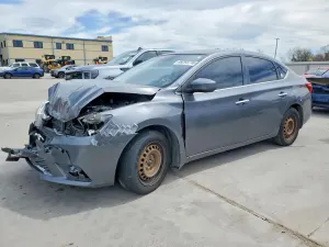 Nissan Sentra 1.8L 4 2017