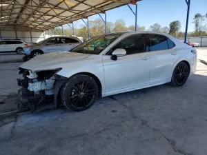 Toyota Camry 2.5L 4 2022