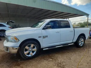 RAM 1500 5.7L 8 2019