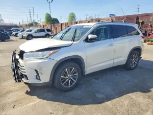 Toyota Highlander 3.5L 6 2018