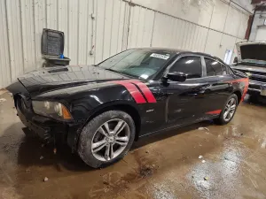 Dodge Charger 5.7L 8 2014
